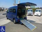 福祉車両 スローパー 電動ウインチ リア補助席付♪ スローパー 電動ウインチ リア補助席付! ...