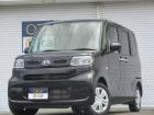 令和4年4月初年度登録の4WD・黒のタントが入庫いたしました。お気軽にお問い合わせください♪