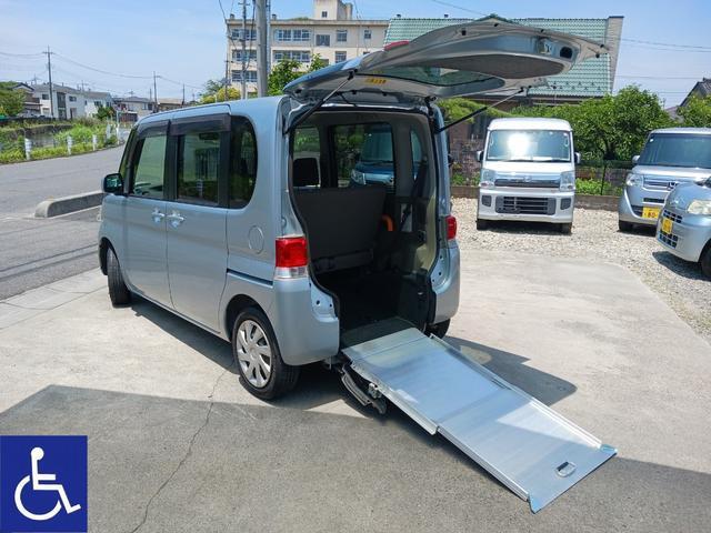 福祉車両 スローパー 電動固定式 後席有4人乗り♪ エコアイドル ETC付 ワンオーナー車 福...