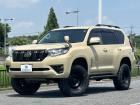 H29年式ランクルプラド入庫致しました。国内での需要が高く、高品質の国産車両を中心に価格帯を極...