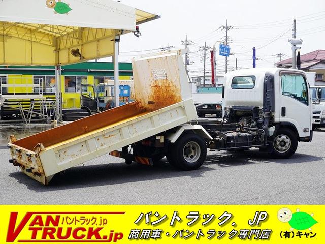 当店の在庫をご覧き有難うございます。当社はバン・トラックの専門店です。専門知識を活かし、丁寧な...