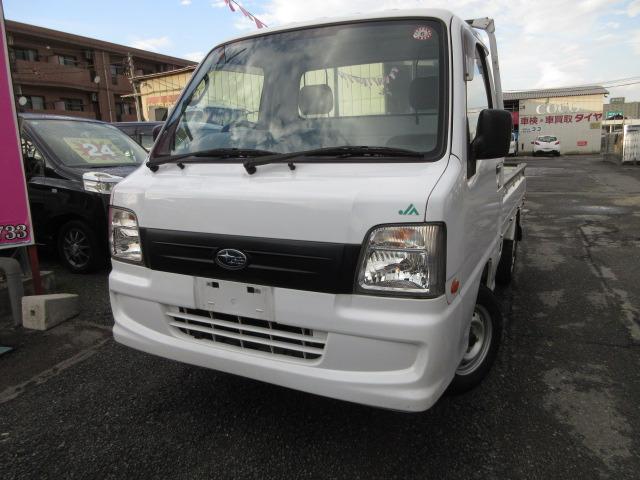 外装はキズやヘコミの少ない綺麗なお車です。現車の確認をオススメします。
