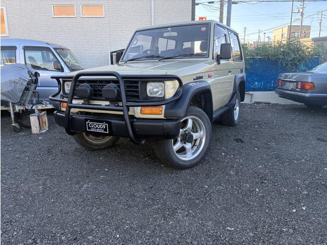 当社の在庫車にご興味頂きありがとうございます。当社は在庫車の展示場が別にある為現社確認やご来店...