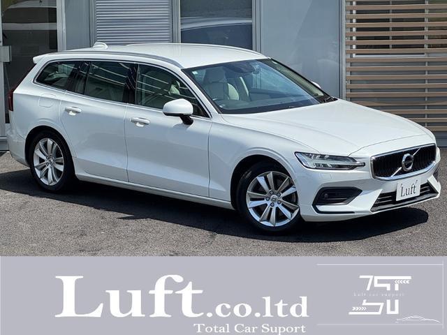 V60 T5モメンタム入庫しました!!