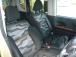 外見からは想像もつかないほど広い車内空間です。ゆったりと座れます。運転席にはシートリフターが付...