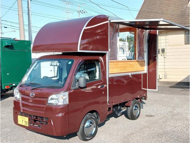 BOX専用ジャッキが付属しますので一人で簡単に脱着可能です