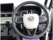 『1台』のお車に対して、3名体制で日々議論を重ね仕入れを行っております。