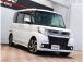 入庫時・販売時・納車前に、弊社基準の68項目に及ぶ点検整備を実施しております。